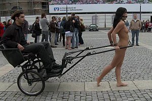 日本的人妖视频网站 Porn
